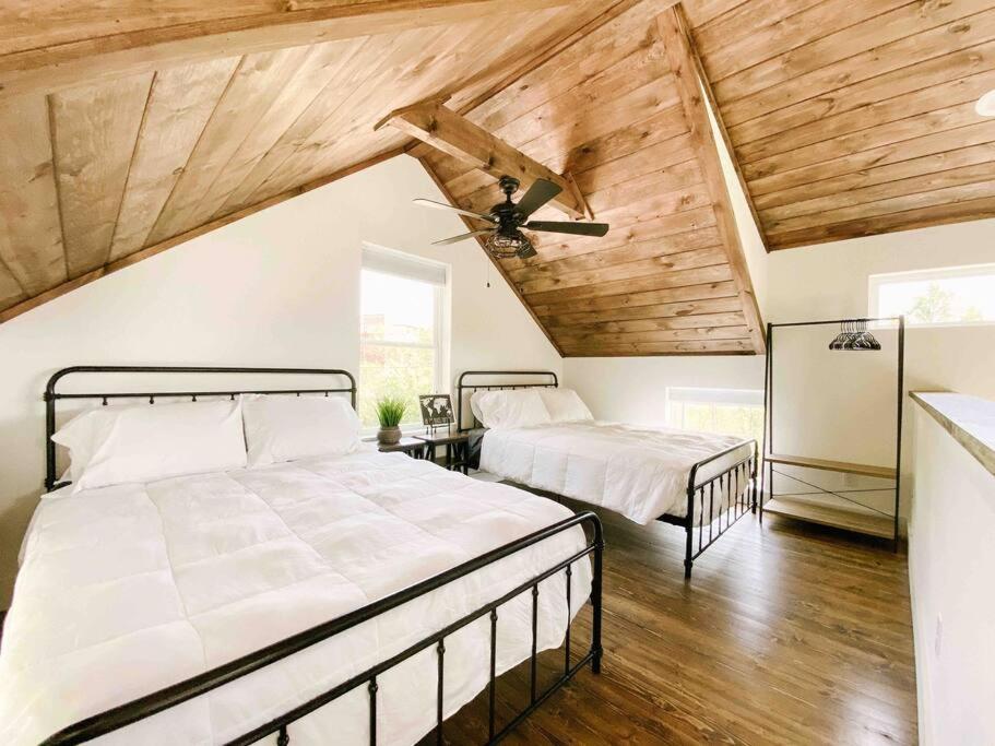 Cozy Smoky Mountain Tiny House Apartamento Pigeon Forge Exterior foto